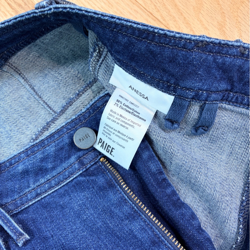 PAIGE Anessa Jeans Size 26 Dark Wash High Rise Wide Leg Crop Denim - Picture 3 of 5
